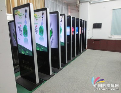 惠州多屏互动与立式广告机厂家直租 开启智慧广告新篇章